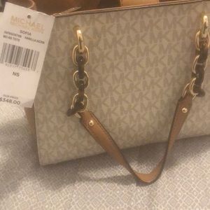 Michael Kors purse